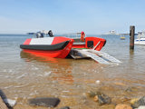 BIGMOUTH BOAT, het landingsvaartuig voor waterwerkprojecten, marine, defensie